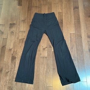 Womens AE Offline Flare Leggings